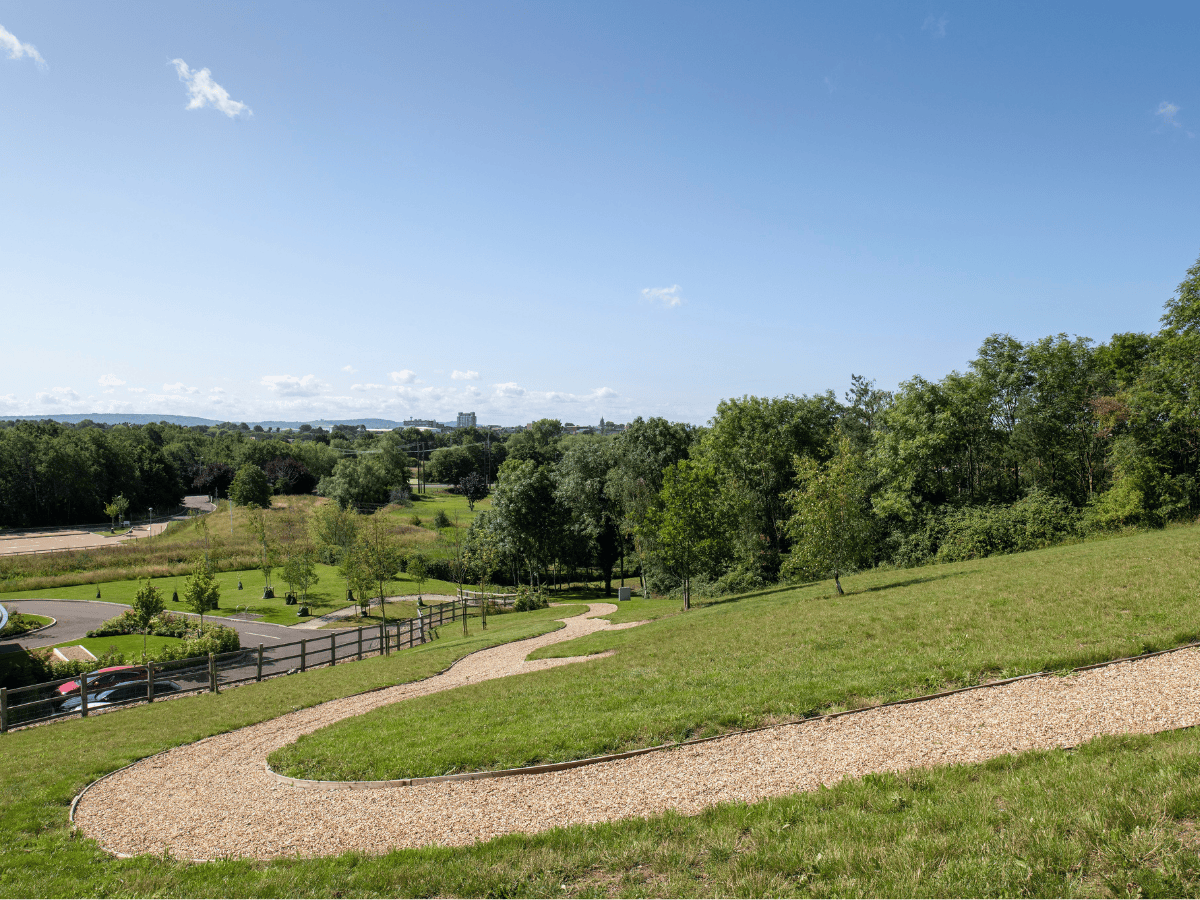 AYW - Aylesbury Vale Crematorium - Gardens 