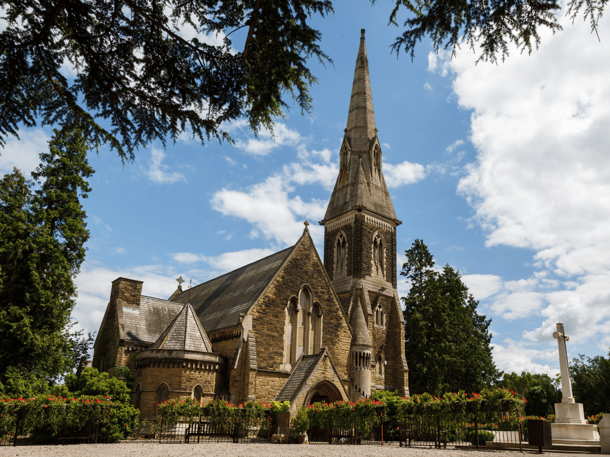 NSG - New Southgate Crematorium - Exterior 1