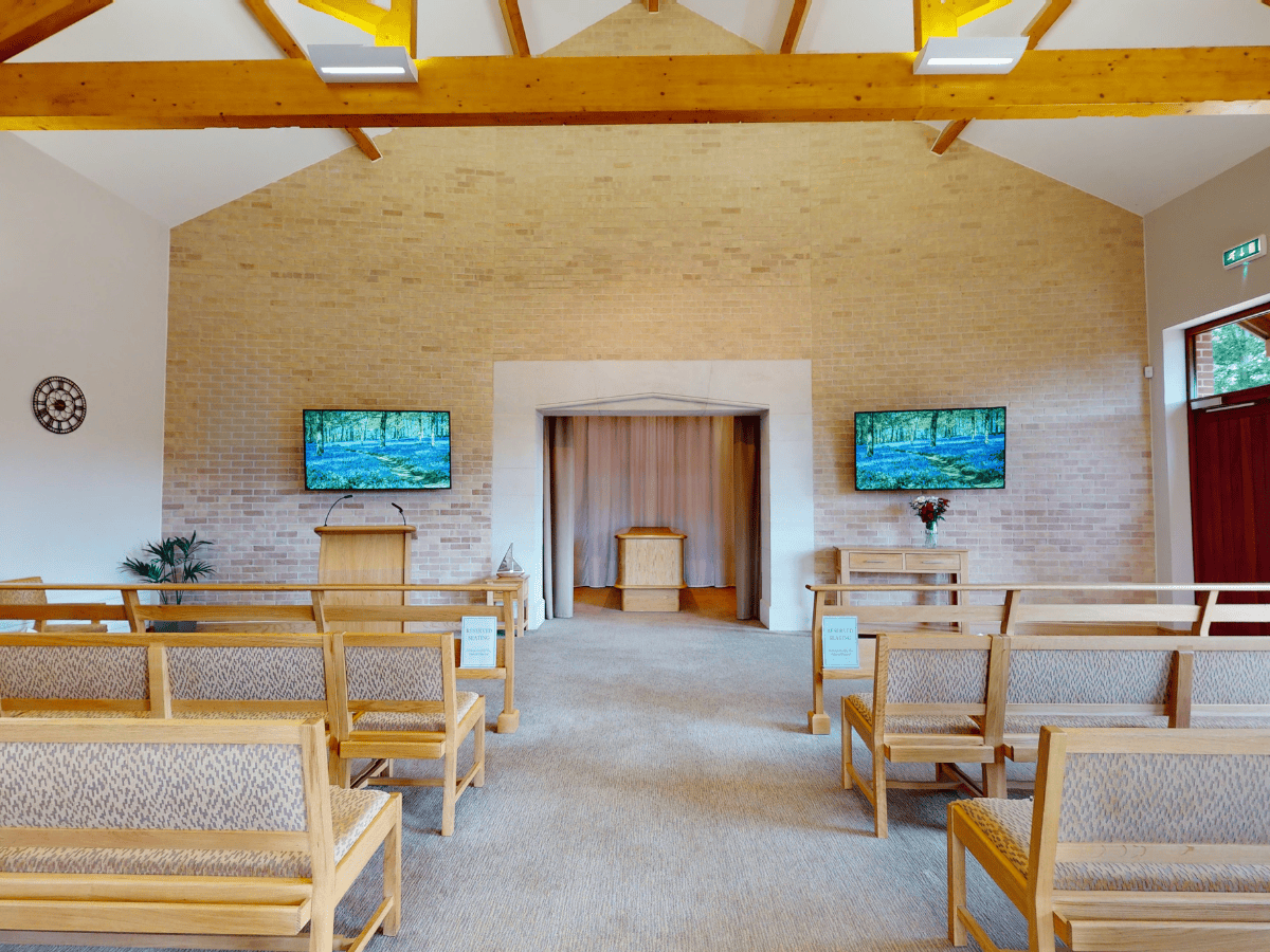 CRO - Cromer Crematorium - Interior 