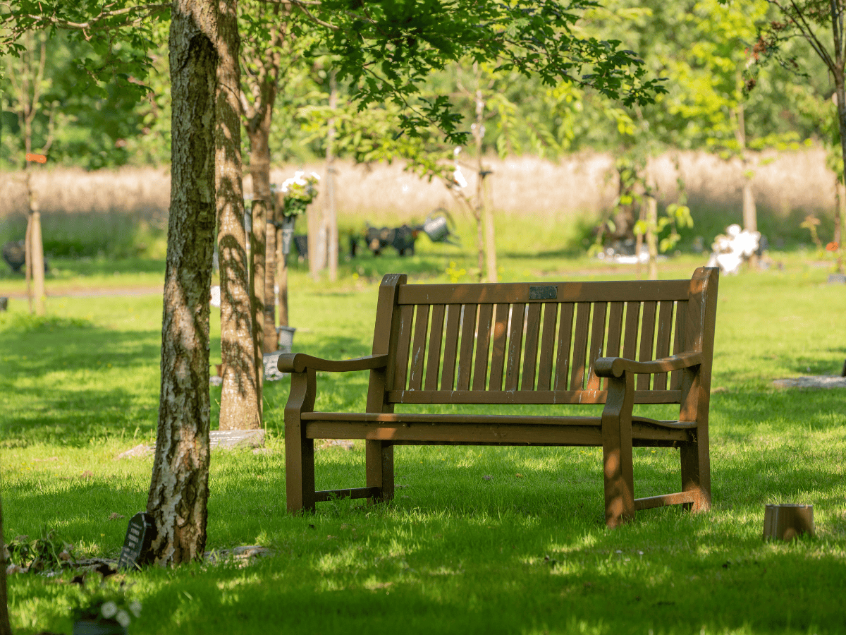 WSV - Wessex Vale Crematorium - Grounds 