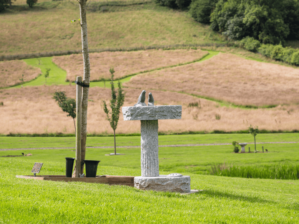 BOR - Borders Crematorium - Garden