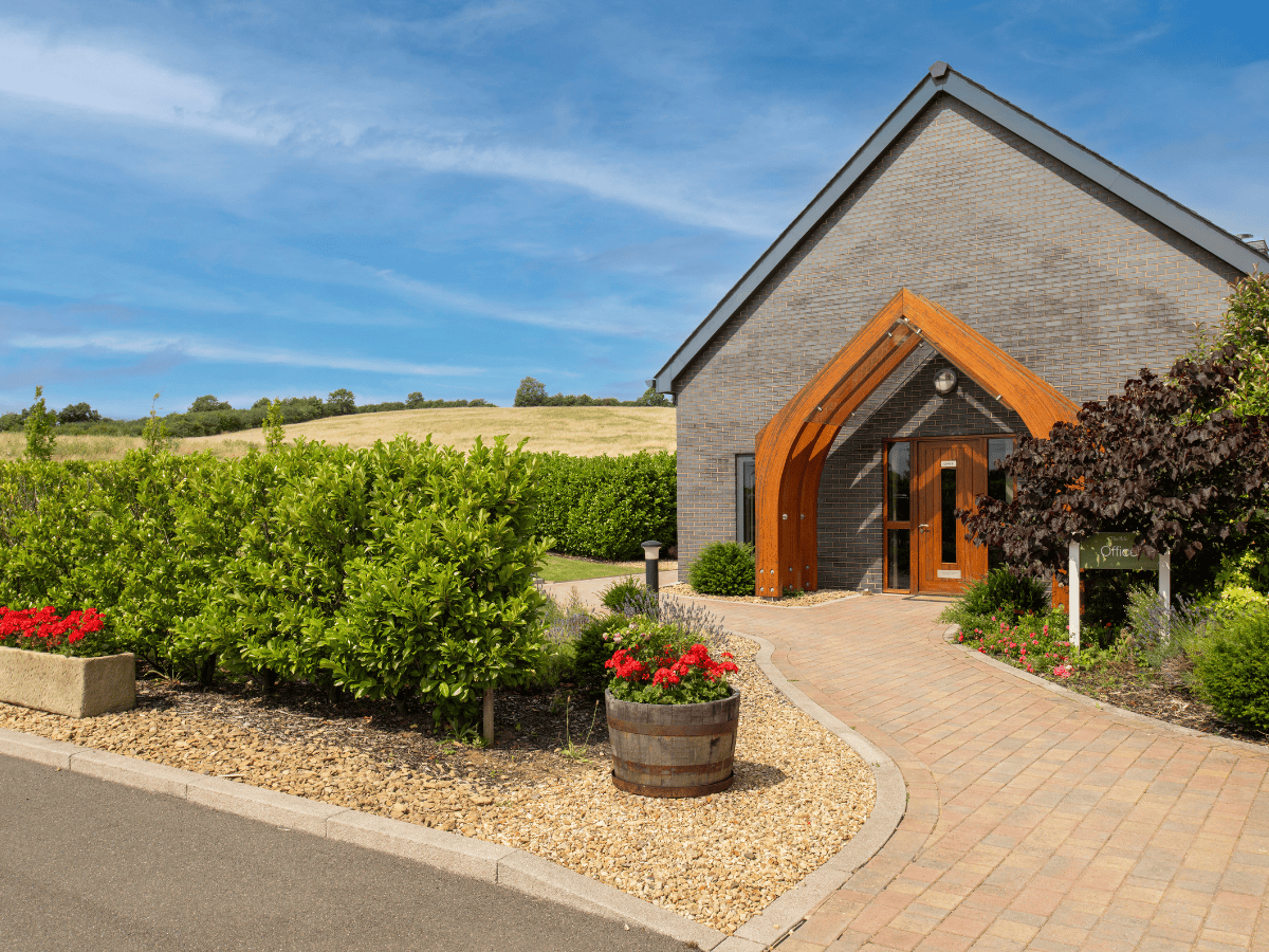 TVA - The Vale Crematorium - Exterior 2
