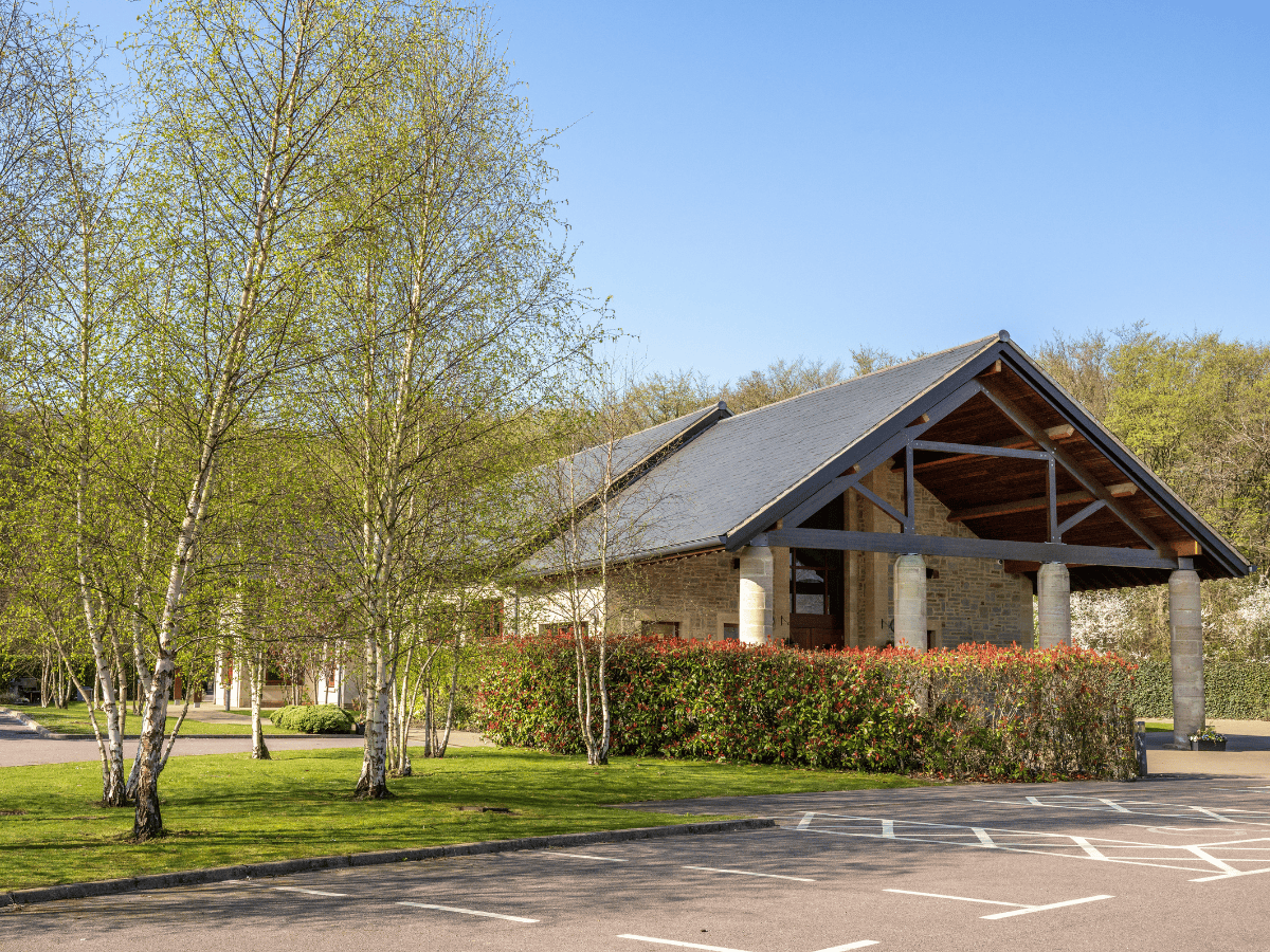 WOL - Woollensbrook Crematorium - Exterior 2