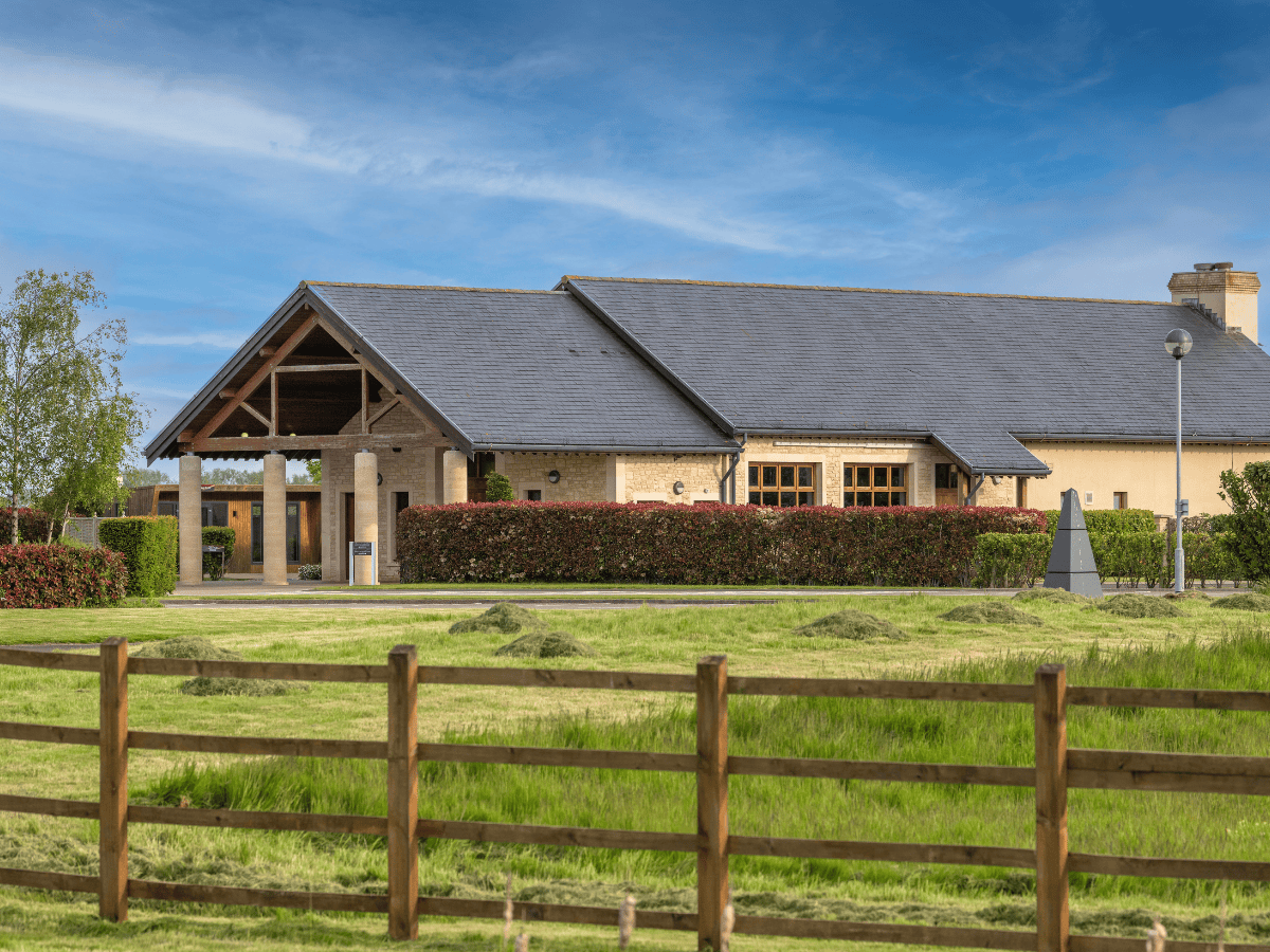 SGM - Sedgemoor Crematorium - Exterior 2